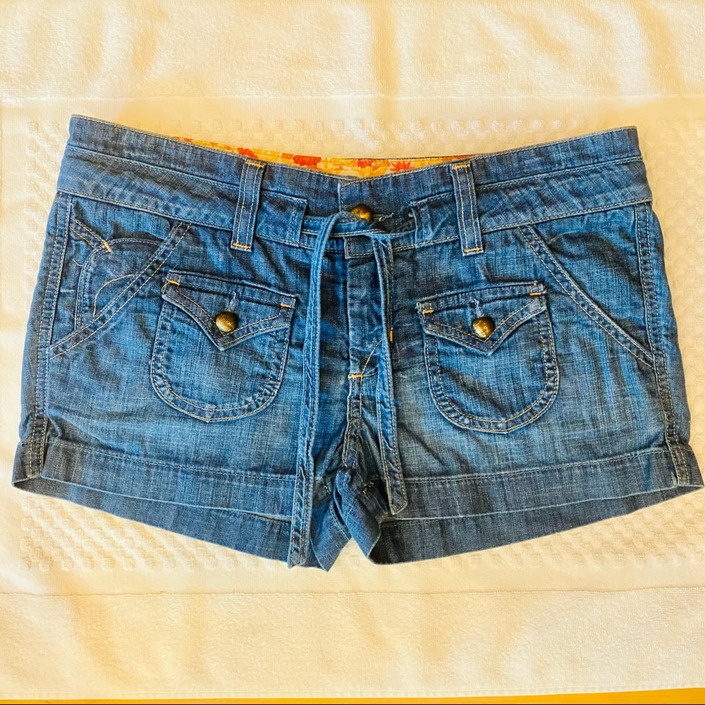 Do It In Dittos...Shorts! - Picture 9 of 11